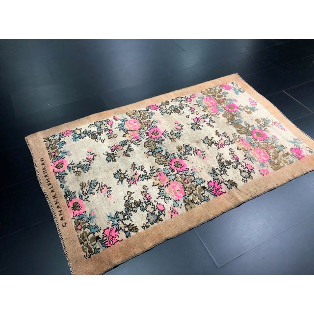 1960s Vintage Floral Design Turkish Handmade Wool Rug For Sale - Image 5 of 11
