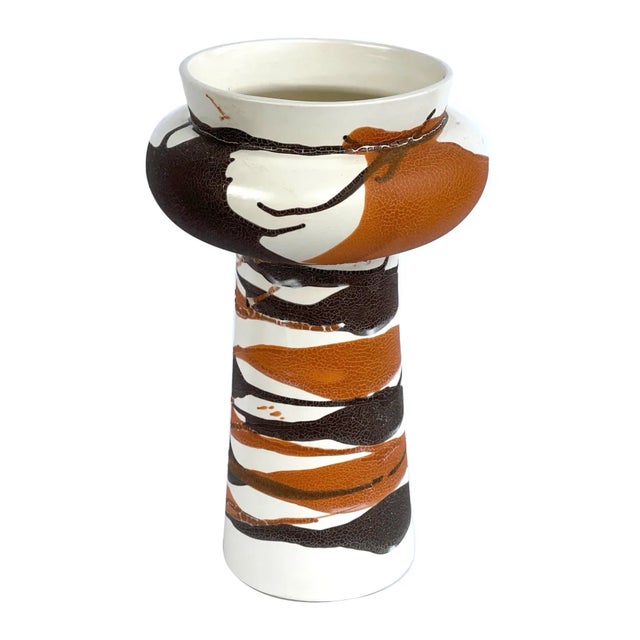 Ivory 1960s Royal Haeger Pottery Vases W Brown & Russet Drip Glaze on Ivory Ground- Set of 5 For Sale - Image 8 of 12