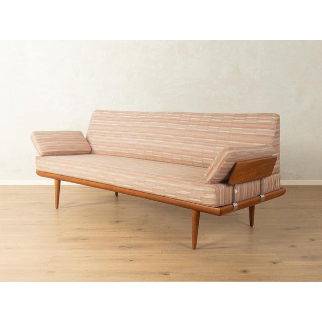 Minerva Sofa by Peter Hvidt for France & Daverkosen For Sale - Image 9 of 10
