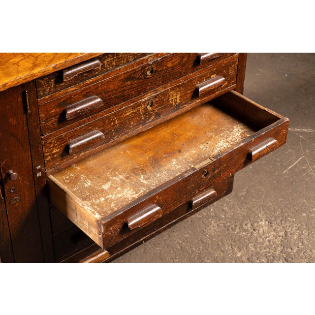 Antique Arts and Crafts Quarter-Sawn Oak Slant-Front Flat-File Cabinet For Sale - Image 16 of 17