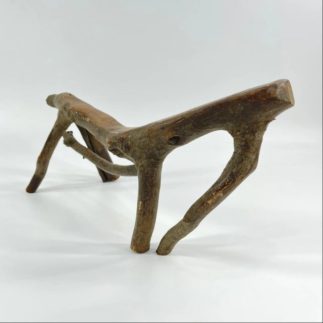African Early 20th Century Dinka Stool For Sale - Image 3 of 10