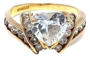 14k Yellow Gold Heart-Shaped Center Zircon Ring, Size 6