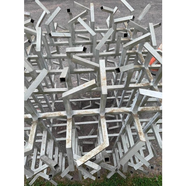 Silver "Bristling"— Large Abstract Aluminum Sculpture, Herbert Simon 1975 For Sale - Image 8 of 12