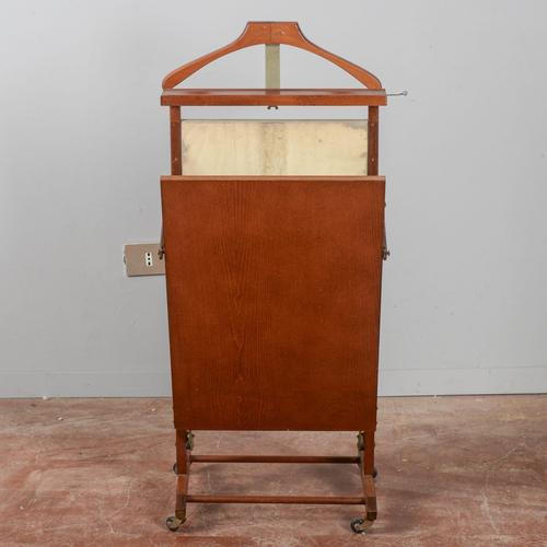Valet Stand from Fratelli Reguitti, Italy, 1960 For Sale - Image 5 of 9