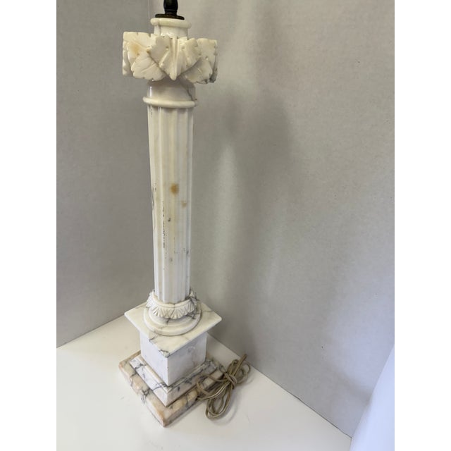 French Provincial 1940s Neoclassical Natural Italian Marble Column Lamp For Sale - Image 3 of 13