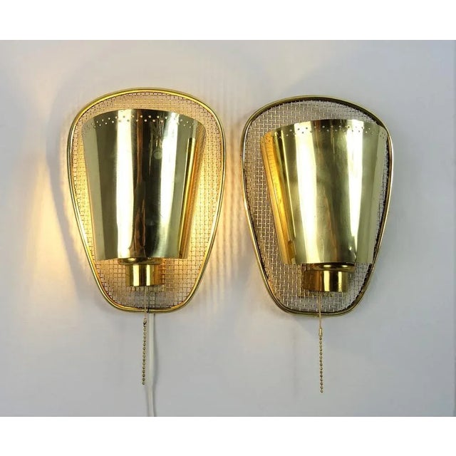 Metal French Modern Sconces in Golden Curved and Perforated Brass, 1950, Set of 2 For Sale - Image 7 of 9