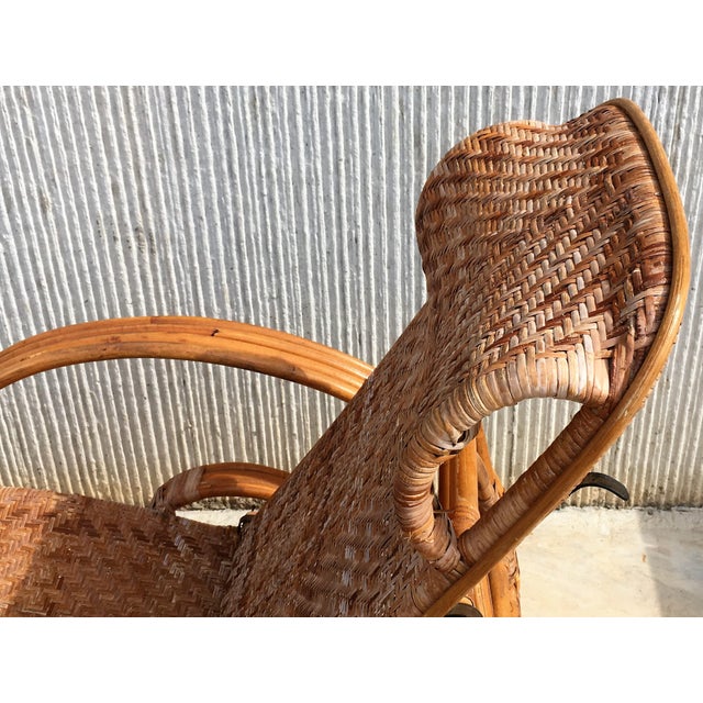 1920s 20th Century Adjustable Bentwood and Rattan Chaise Longue With Ottoman For Sale - Image 5 of 12