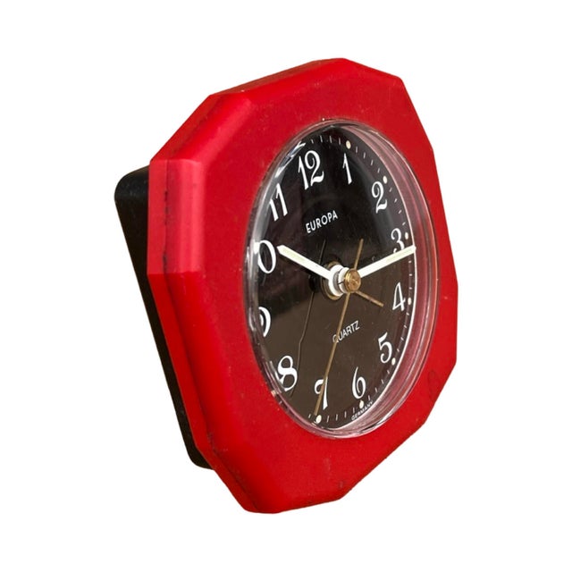 Red Small Electric Alarm Clock Europe, Germany 1960s For Sale - Image 8 of 10