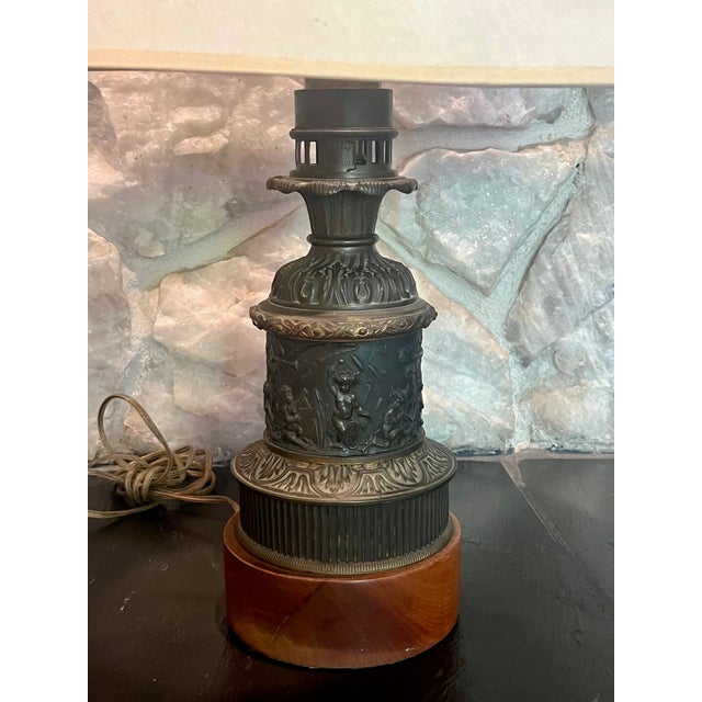 19th Century Bronze Gagneau d'Enghien 25, Paris Oil Lamps - a Pair Converted to Electricity For Sale - Image 11 of 18