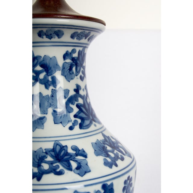 1990s Chinese Export Ku Form Vase For Sale - Image 5 of 6