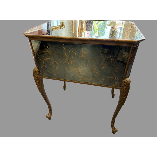 Mid 20th Century Hollywood Regency Mid Century Chinoiserie Mirrored Side Table Stand For Sale - Image 5 of 9