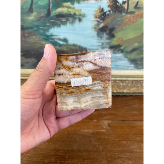 1970s Hand-Carved Polished Onyx Pyramid Sculpture or Paperweight For Sale In Seattle - Image 6 of 10