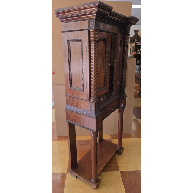 19th Century Burl Mahogany Wood Kunst Cabinet for Collectable Curiosities Flemish Germanic Low Countries For Sale - Image 9 of 10