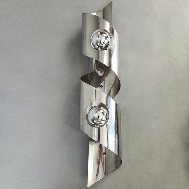 Italian Space Age Spiral Wall Lights, 1960s, Set of 2 For Sale - Image 3 of 8