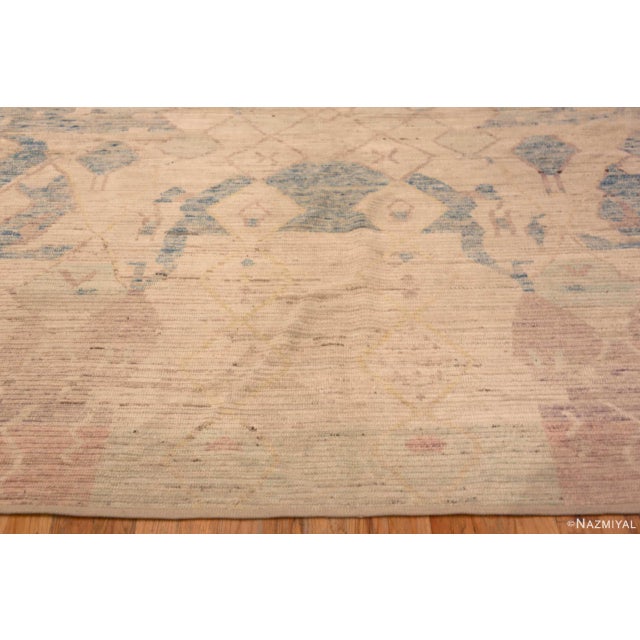 2020s Nazmiyal Collection Large Soft Neutral Tribal Artistic Contemporary Abrash Rug For Sale - Image 5 of 9