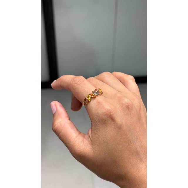 American Mid 19th Century 2.05ct Marquise Cut Rainbow Sapphire Band 14k Gold Ring Size 5 For Sale - Image 3 of 16