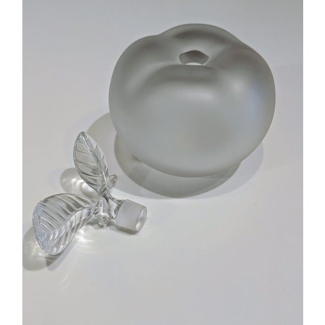 Art Deco Lalique Pomme Satin Crystal Perfume Bottle For Sale - Image 3 of 4