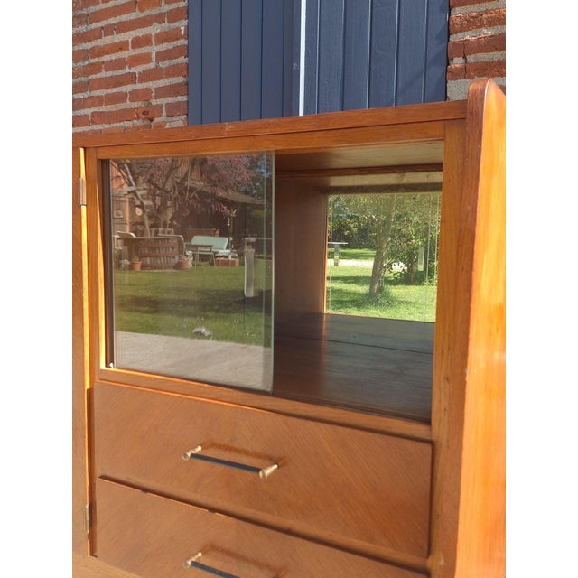 Modernist French Sideboard in Oak Chevron Pattern and Glass-Fronted, 1950s For Sale - Image 6 of 15