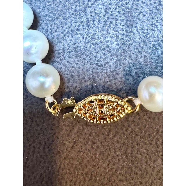 Vintage Cultured Akoya Pearl Necklace Length 18" , 14 Karat Yellow Gold For Sale - Image 11 of 18