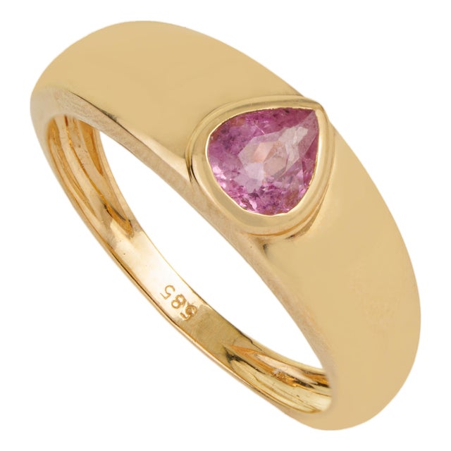 Contemporary Pear Pink Sapphire Bezel Set Signet Ring Size 5.5 in 14k Gold For Sale
