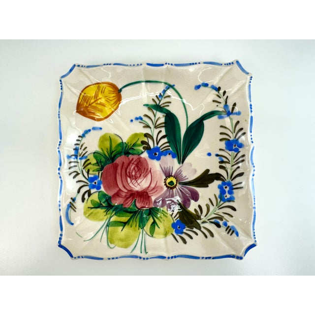 Vintage Italian Hand Painted Floral Dessert Plates With Scalloped Edges - Set of 6 For Sale - Image 4 of 8