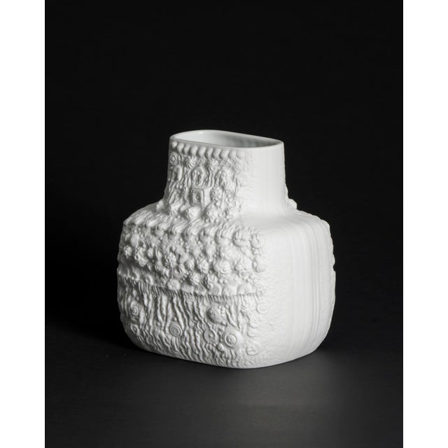 Rosenthal Bisque Porcelain Azu Vase by Martin Freyer for Rosenthal, 1970s For Sale - Image 4 of 11