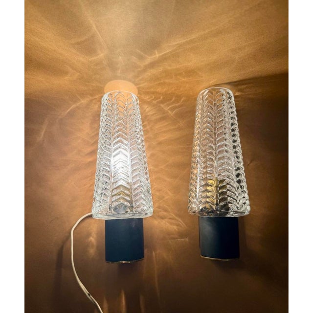 Modern Brass Wall Lights from Arlus House, France, 1960, Set of 2 For Sale - Image 3 of 10