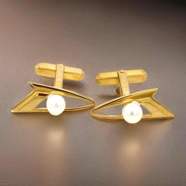 1990s 1990s Mikimoto Estate Akoya Pearl Cufflinks Overlay 14k Gold, 2 Pieces For Sale - Image 5 of 11