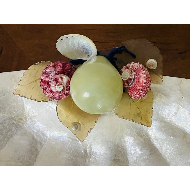 Vintage Capiz Shells Bowl Decorated With Jade and Shells For Sale In Miami - Image 6 of 6