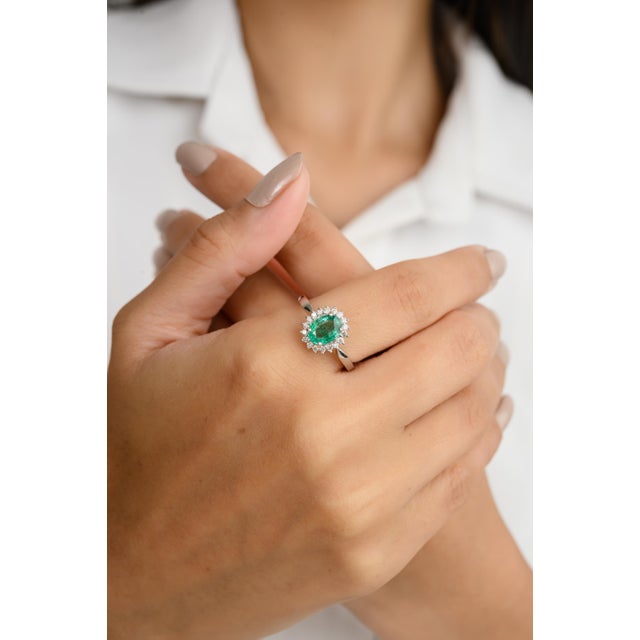 Art Deco 18k White Gold Oval Cut Emerald & Halo Diamonds Cocktail Ring Size 6 For Sale - Image 3 of 12