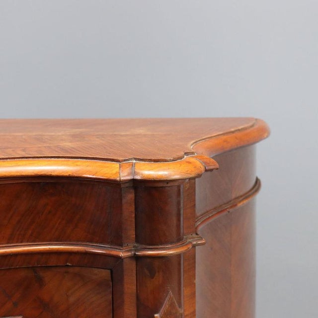 Umbertina Credenza in Walnut and Walnut Burl For Sale - Image 4 of 10