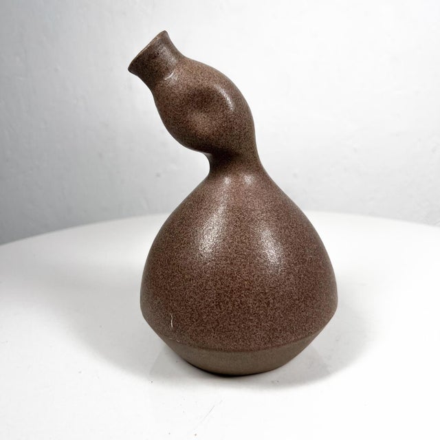1970s Art Pottery Anderson Abstract Vase Smooth Sensual Duck Shape For Sale - Image 11 of 11