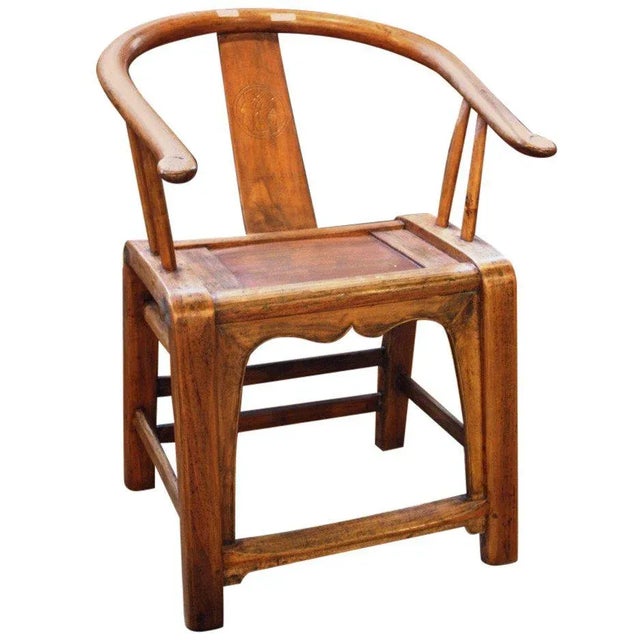 Mid 19th Century Bow Back Country Style Curved Elm Petite Side Chair From China, 19th Century For Sale - Image 5 of 5