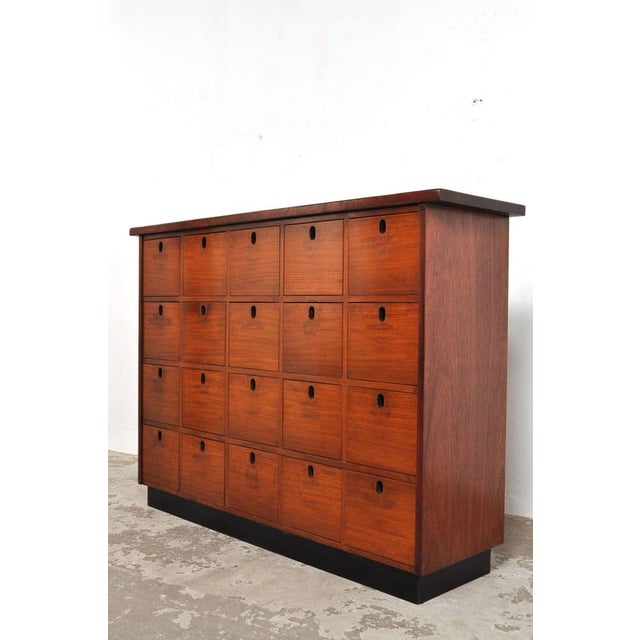 Brown Vintage Chest of Drawers in Mahogany, 1930s For Sale - Image 8 of 10
