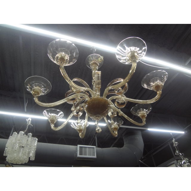 Gold 1980s Large Murano Chandelier in Gold Glass Attributed to Venini For Sale - Image 8 of 11
