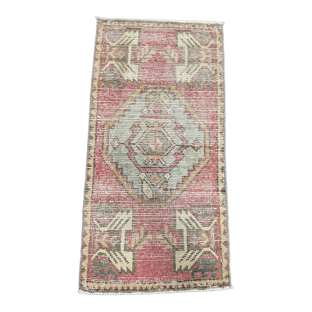 Turkish Yastik Rug 1'8" x 3'2" For Sale