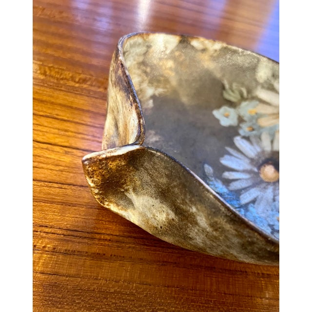 Alexandre Kostanda Mid 20th Century Alexander Kostanda Vallauris Floral Bowl and Plate 2-Piece Set, *Hand-Signed* For Sale - Image 4 of 7