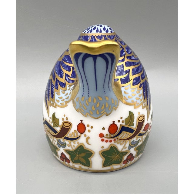 Royal Crown Derby Robin Paperweight – English Bone China / Imari Style – 1997 Robin Nesting For Sale - Image 10 of 14
