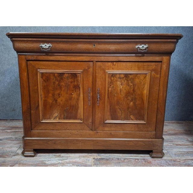 Wood 19th Century Louis-Philippe Sideboard in Walnut For Sale - Image 7 of 11