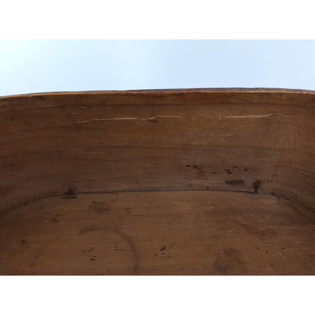 Brown Large Antique Handpainted Bentwood Svepask Box, Sweden, 1747 For Sale - Image 8 of 11