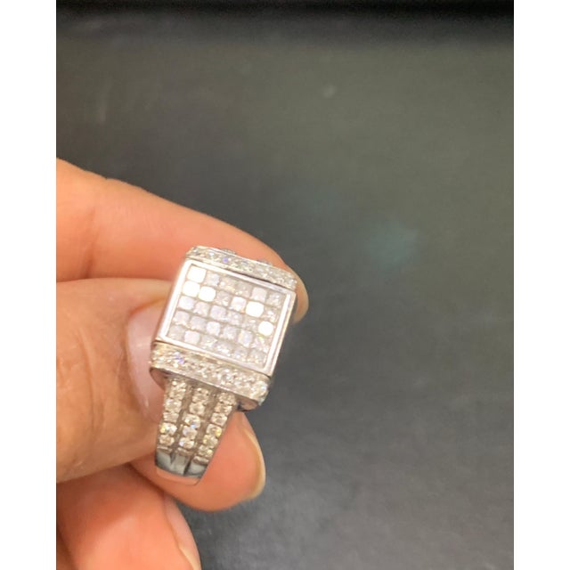 Transparent 1.5 Carat Princess Cut Diamond & 1 Ct Blue Sapphire Flip Ring 14 K Gold, Unisex For Sale - Image 8 of 18