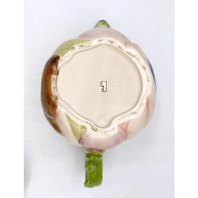 Green 1980s Fitz & Floyd Trompe L’Oeil Garden Vegetables Teapot – Whimsical Ceramic Decor For Sale - Image 8 of 11