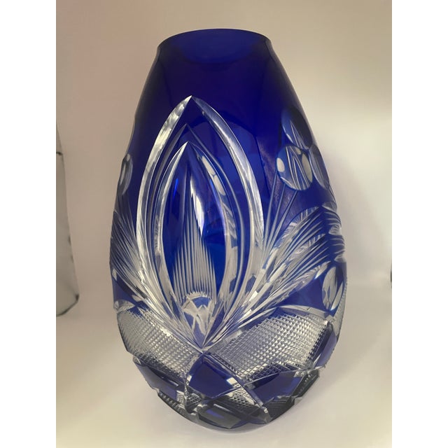 Mid-Century Bohemian Cobalt Cut-to-Clear Crystal Ovoid Palmette Vase For Sale In Palm Springs - Image 6 of 6