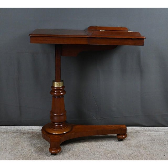 Brown Victorian Mahogany Reading Table, England, Mid-19th Century For Sale - Image 8 of 18