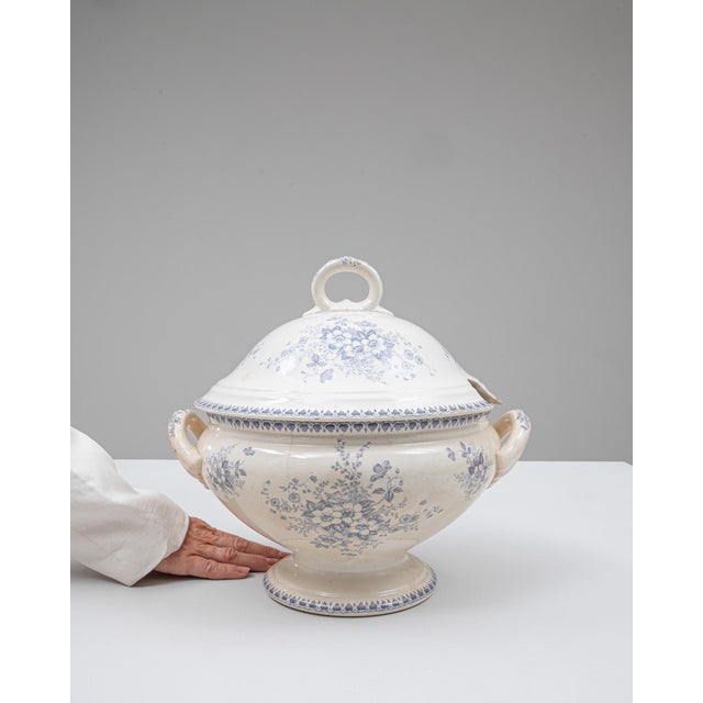 20th Century Dutch Special Edition Porcelain Tureen With Lid For Sale - Image 18 of 18
