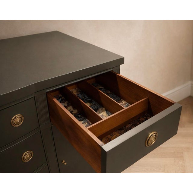 Wood Mid 20th Century Professionally Refinished Drexel Bowfront Mahogany Buffet / Sideboard For Sale - Image 7 of 10