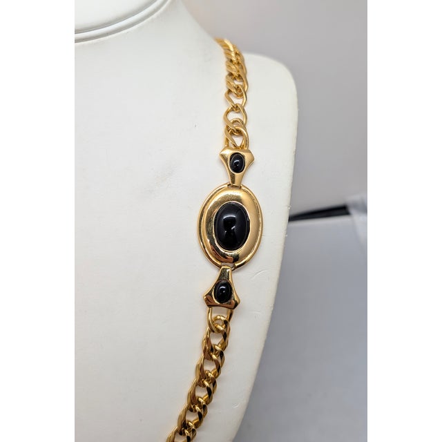 Napier Vintage 1988 Signed Napier Goldtone Cabochon Faux-Onyx Sautoir Necklace For Sale - Image 4 of 8