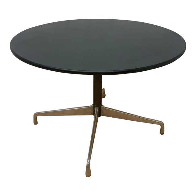 Mid Century Modern Herman Miller Table For Sale