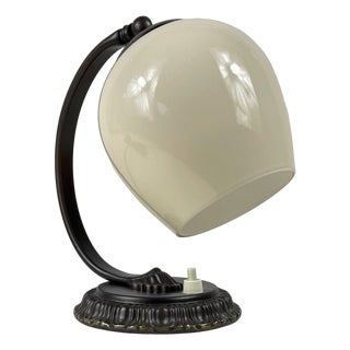Vintage Art Deco German Table Lamp in Burnished Brass and Opaline Glass, 1930s For Sale