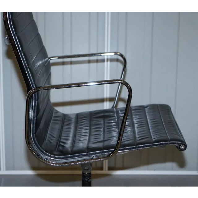 Black Leather Swivel Office Chairs from Vitra For Sale - Image 14 of 18